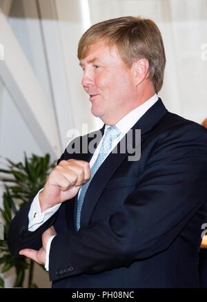 Amsterdam, Niederlande. 29 Aug, 2018. König Willem-Alexander der Niederlande bei der Knaw (Koninklijke Nederlandse Akademie van Wetenschappen) in Amsterdam am 29. August 2018 Für eine workvisit zu Geisteswissenschaften Cluster en het Niederlande Institut für fortgeschrittene Studien in den Geistes- und Sozialwissenschaften (NIAS) Foto: Albert Ph-van der Werf/Niederlande/Point de Vue | Quelle: dpa/Alamy leben Nachrichten Stockfoto