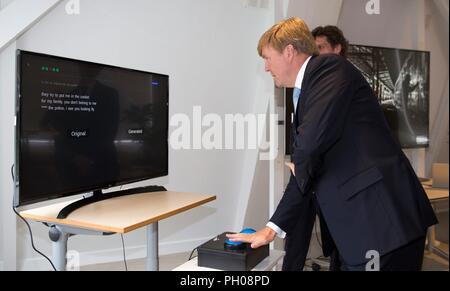 Amsterdam, Niederlande. 29 Aug, 2018. König Willem-Alexander der Niederlande bei der Knaw (Koninklijke Nederlandse Akademie van Wetenschappen) in Amsterdam am 29. August 2018 Für eine workvisit zu Geisteswissenschaften Cluster en het Niederlande Institut für fortgeschrittene Studien in den Geistes- und Sozialwissenschaften (NIAS) Foto: Albert Ph-van der Werf/Niederlande/Point de Vue | Quelle: dpa/Alamy leben Nachrichten Stockfoto