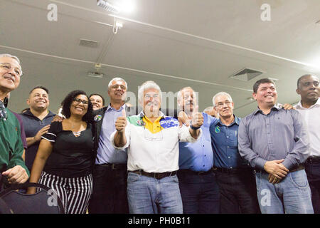 Rio Claro, Brasilien. 29 Aug, 2018. Große Olímpio und Astronauten Marcos Pontes Teilnahme an einer politischen Veranstaltung im Inneren von São Paulo, dieser Donnerstag, der 29. Credit: Daniel Lins/FotoArena/Alamy leben Nachrichten Stockfoto