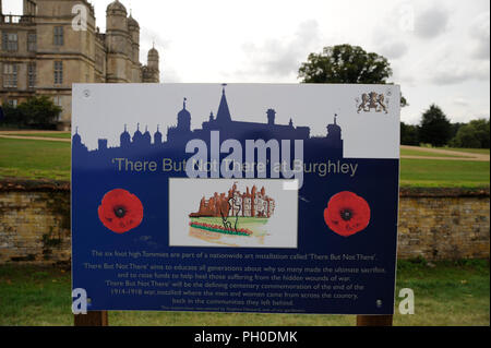 Burghley, Großbritannien. 29. August 2018. "Es aber nicht Es'art Installation zum Gedenken an den 100. Jahrestag des WW1 in Burghley House in Stamford, Lincolnshire, Großbritannien. Jonathan Clarke/Alamy leben Nachrichten Stockfoto