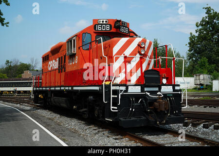 St-Constant, Kanada, 28. August 2018. Vintage diesel-elektrische Lokomotive auf Anzeige in der Exporail Museum. Credit: Mario Beauregard/Alamy leben Nachrichten Stockfoto