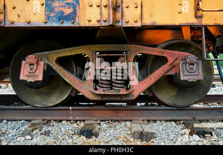 St-Constant, Kanada, 28. August 2018. Nahaufnahme einer Eisenbahn Güterwagen Drehgestell Suspension.. Credit: Mario Beauregard/Alamy leben Nachrichten Stockfoto