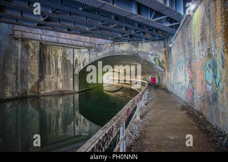 Curzon Street canal Tunnel, Birmingham Stockfoto