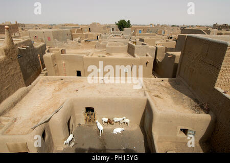 Traditionelle Schlamm Häuser von Djenné, einem UNESCO-Weltkulturerbe. Mali, Westafrika Stockfoto