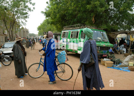 Wochenmarkt Tag, Montag an Djenné, einem UNESCO-Weltkulturerbe. Mali, Westafrika Stockfoto