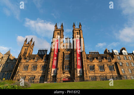 New College der Universität von Edinburgh, aber Montagehallen Veranstaltungsort bei Fringe Festival 2018 Stockfoto