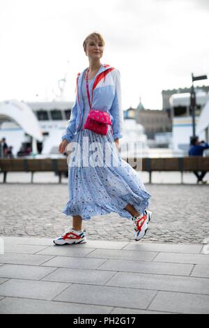 Cecilie Sturm Christensen posiert auf der Straße während der Fashion Week in Stockholm, 29.August 2018 - Foto: Start- und Landebahn Manhattan*** Für die redaktionelle Nutzung nur*** | Verwendung weltweit Stockfoto