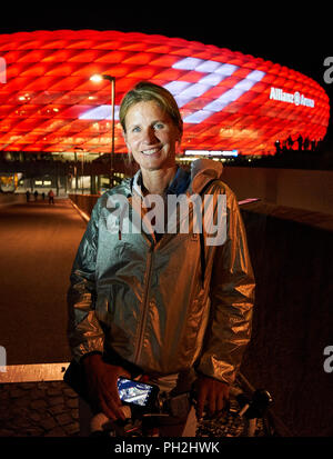 Allianz-Arena, Fußball-Spiel, FC Bayern München gegen FC Schalke 04, München, Upper Bavaria ...