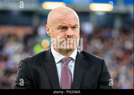 Turf Moor, Burnley, Großbritannien. 30 Aug, 2018. Europa League Fußball-Endspiel 2 Bein, Burnley gegen Olympiakos; Burnley manager Sean Dyche kommt für das Spiel: Action Plus Sport/Alamy leben Nachrichten Stockfoto