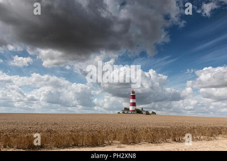 Happisburgh Lighthouse an der nördlichen Küste von Norfolk, Großbritannien. Stockfoto