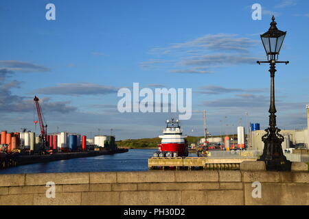 Aberdeen Hafen von Victoria Bridge, Torry Stockfoto