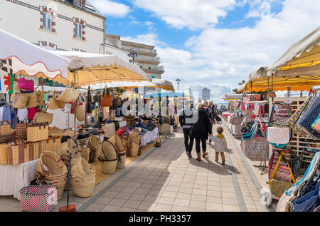 Markt in Saint-Pierre-Quiberon, Bretagne, Frankreich Stockfoto