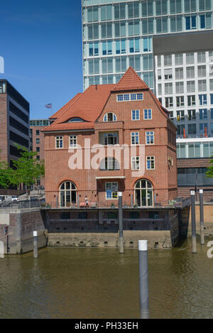 Altes Zollhaus, Spiegel-Verlag, Ericusspitze, Hafencity, Hamburg, Deutschland Stockfoto