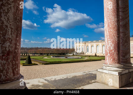 Das Grand Trianon in Versailles Palace in einem eiskalten Wintertag kurz vor Frühling Stockfoto