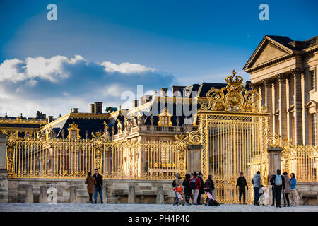 Das Schloss Versailles in einem eiskalten Wintertag kurz vor Frühling Stockfoto
