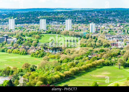 Regent's Park und London Zoo - Luftaufnahme vom BT Tower Stockfoto