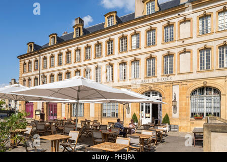 Restaurant El Theatris an der Place de la Comédie/Komödie Platz der Stadt Metz, Moselle, Lorraine, Frankreich Stockfoto