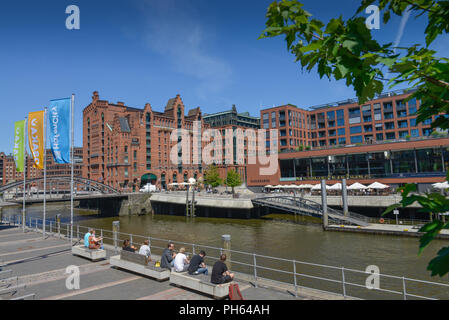 Magdeburger Hafen, Busanbruecke, Internationales Maritimes Museum, Elbarkaden, Elbtorquartier, Hafencity, Hamburg, Deutschland Stockfoto