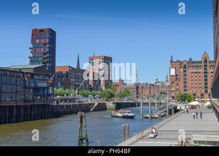 Magdeburger Hafen, Busanbruecke, Internationales Maritimes Museum, Elbtorquartier, Hafencity, Hamburg, Deutschland Stockfoto