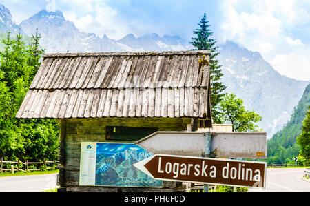 Eingang zum Tal Logarska Dolina in Slowenien Stockfoto