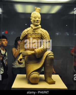 XIAN, CHINA - Oktober 29, 2017: Archer der Terrakotta Armee Terrakotta Armee Stockfoto