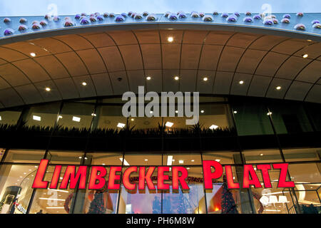 Einkaufszentrum Limbecker Platz, Essen, Deutschland Stockfoto