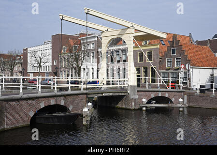 Hofstraatbrug, Brücke, Alkmaar, Niederlande Stockfoto