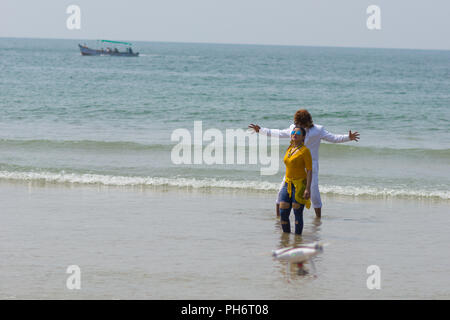 Goa, Indien - 8. Juli 2018 - Bollywood Schauspieler am Strand von Palolem - Goa Stockfoto