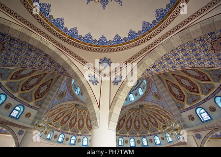 Ditib Merkez Moschee in Duisburg-Marxloh, Deutschland. Stockfoto