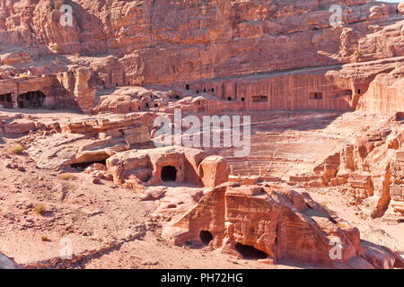 Das römische Theater in Petra, Jordanien Stockfoto