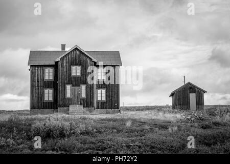 Ein altes Haus in Storwartz, außerhalb von Røros, Norwegen. Stockfoto