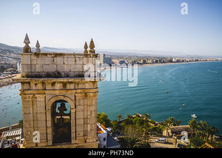 Penyscola Dorf Blick auf das Mittelmeer von der Burg, Provinz Valencia, Spanien Stockfoto