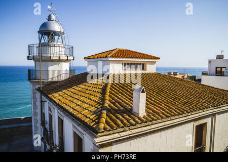 Maritime, Leuchtturm Penyscola Perspektiven, schöne Stadt Valencia in Spanien Stockfoto