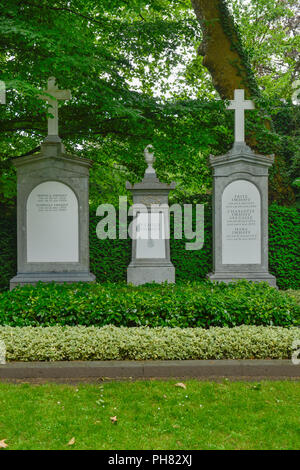 Familiengrab Imhoff, Melaten-Friedhof, Aachener Straße, Lindenthal, Köln, Nordrhein-Westfalen, Deutschland Stockfoto