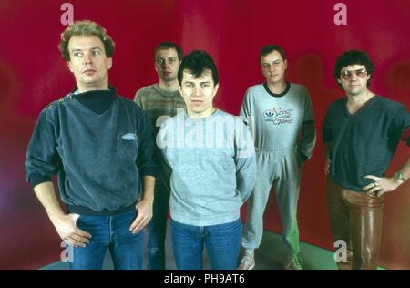 'Spider Murphy Gang', bayerische Band in Dortumund, Deutschland 1983. Der deutschen bayerische Band 'Spider Murphy Gang" in Dortmund, Deutschland 1983. | Verwendung wor Stockfoto