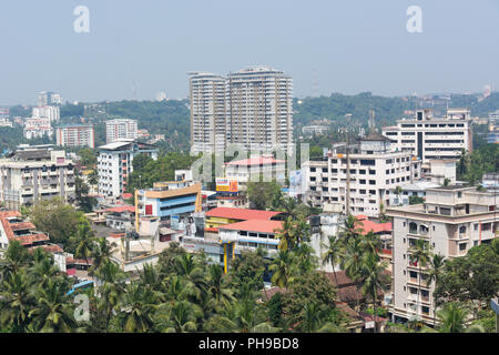 Mangalore, Indien - 8. Juli 2018 - Schnell wachsende Stadt im Süden von Indien, die relativ grün und friedlich ist, verglichen mit dem Rest von Indien Stockfoto