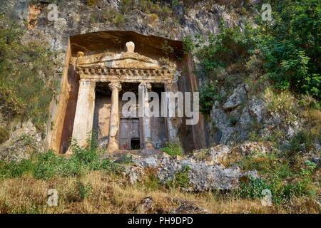 Grab des Amyntas geschnitzt in den Felsen, Fethiye, Türkei Stockfoto