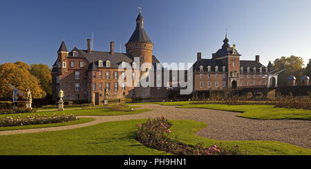 Burg Anholt Wasserburg, Isselburg, Münsterland, Nordrhein-Westfalen, Deutschland, Europa Stockfoto