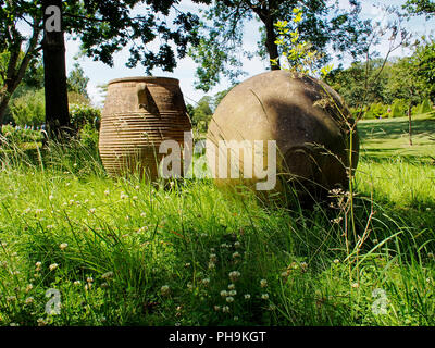 Teil des atemberaubenden Gärten durch den späten John Hedgecoe an seinem Haus erstellt, Oxnead Hall, Norfolk jetzt ein beliebter Ort für Hochzeiten. Stockfoto