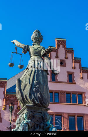 Justitia Denkmal - Frankfurt Stockfoto