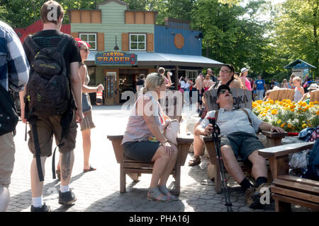 VAUGHAN, Kanada - 28. AUGUST 2018: Canada's Wonderland an einem schönen Sommertag. Stockfoto