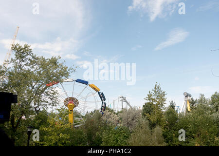 VAUGHAN, Kanada - 28. AUGUST 2018: Canada's Wonderland an einem schönen Sommertag. Stockfoto