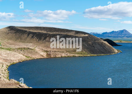 Skutustadagigar pseudo-Krater in der See Myvatn - Island Stockfoto