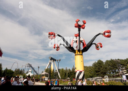 VAUGHAN, Kanada - 28. AUGUST 2018: Canada's Wonderland an einem schönen Sommertag. Stockfoto