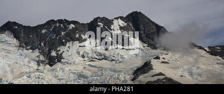 Glacier und Mount Sefton, Berg in der Nähe von Mt. Cook Stockfoto