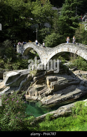 Ponte dei Salti, Lavertezzo, Tessin, Schweiz Stockfoto