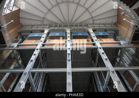 Der alte Elbtunnel in Hamburg Stockfoto