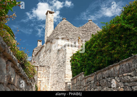 Typischen Trulli in Alberobello, Apulien, Italien Stockfoto