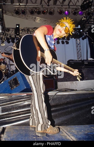 Linda Perry (4 Non Blondes) am 01.07.1994 in Memmingen. | Verwendung weltweit Stockfoto