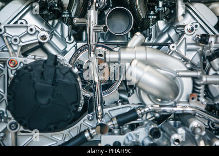 Eine Nahaufnahme des Motors oder auto motor Innen. Technologie Hintergrund Stockfoto